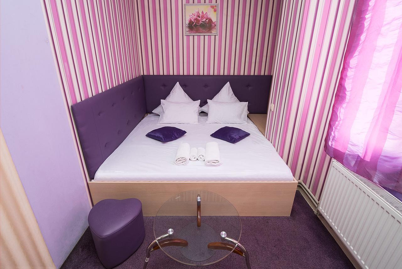 Hotel Зiрка Odessa Ngoại thất bức ảnh